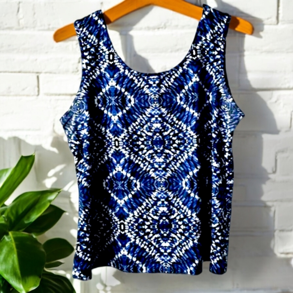 💙Blue and Black Top  from 212 Collection